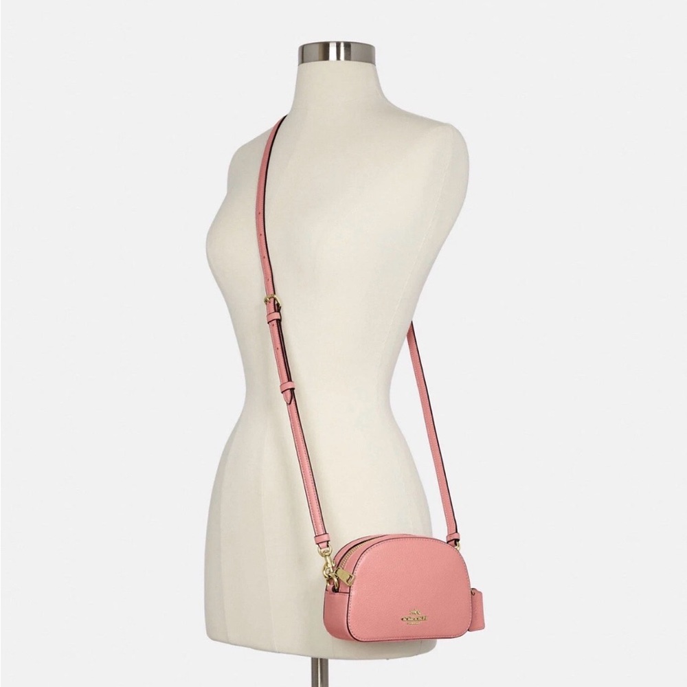 Coach Mini Jamie Camera Bag in Refined Pebble Leather - True Pink / Like New - Picture 2 of 13